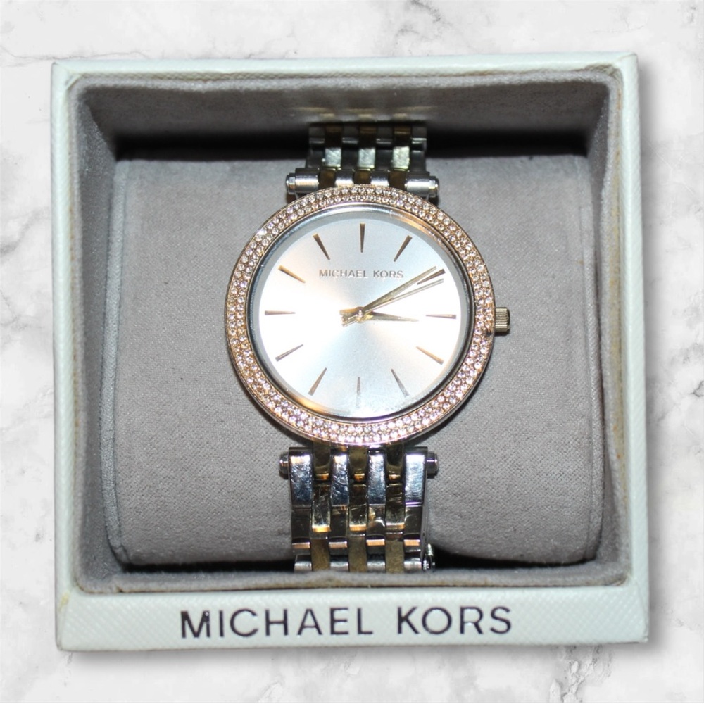 Stunning Rose and Silver Toned Michael Kors Watch with Crystal Dial in BOX